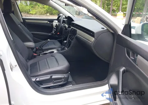 2021 Volkswagen Passat 2.0T Se from USA, damaged, VIN 1VWSA7A38MC014396